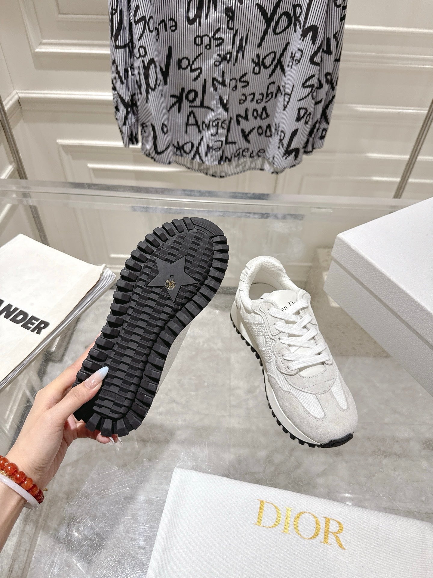 DIOR 25S C'EST DIOR SNEAKER IN WHITE LIGHT GRAY CALFSKIN AND SUEDE - 35