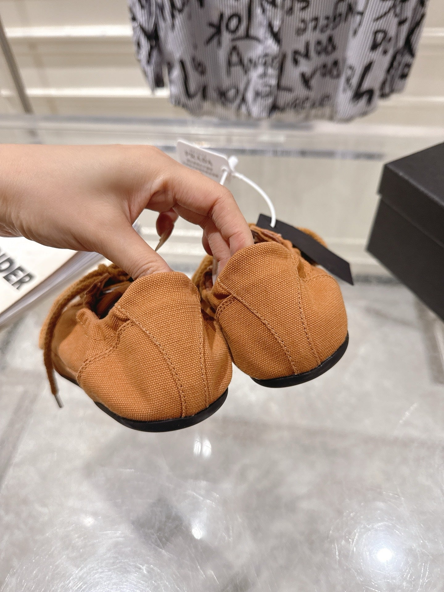 КРОСІВКИ PRADA 26S COLLAPSE З ПОЛОТНА КОЛЬОРУ КАРАМЕЛЬНОГО КОРИЧНЕВОГО