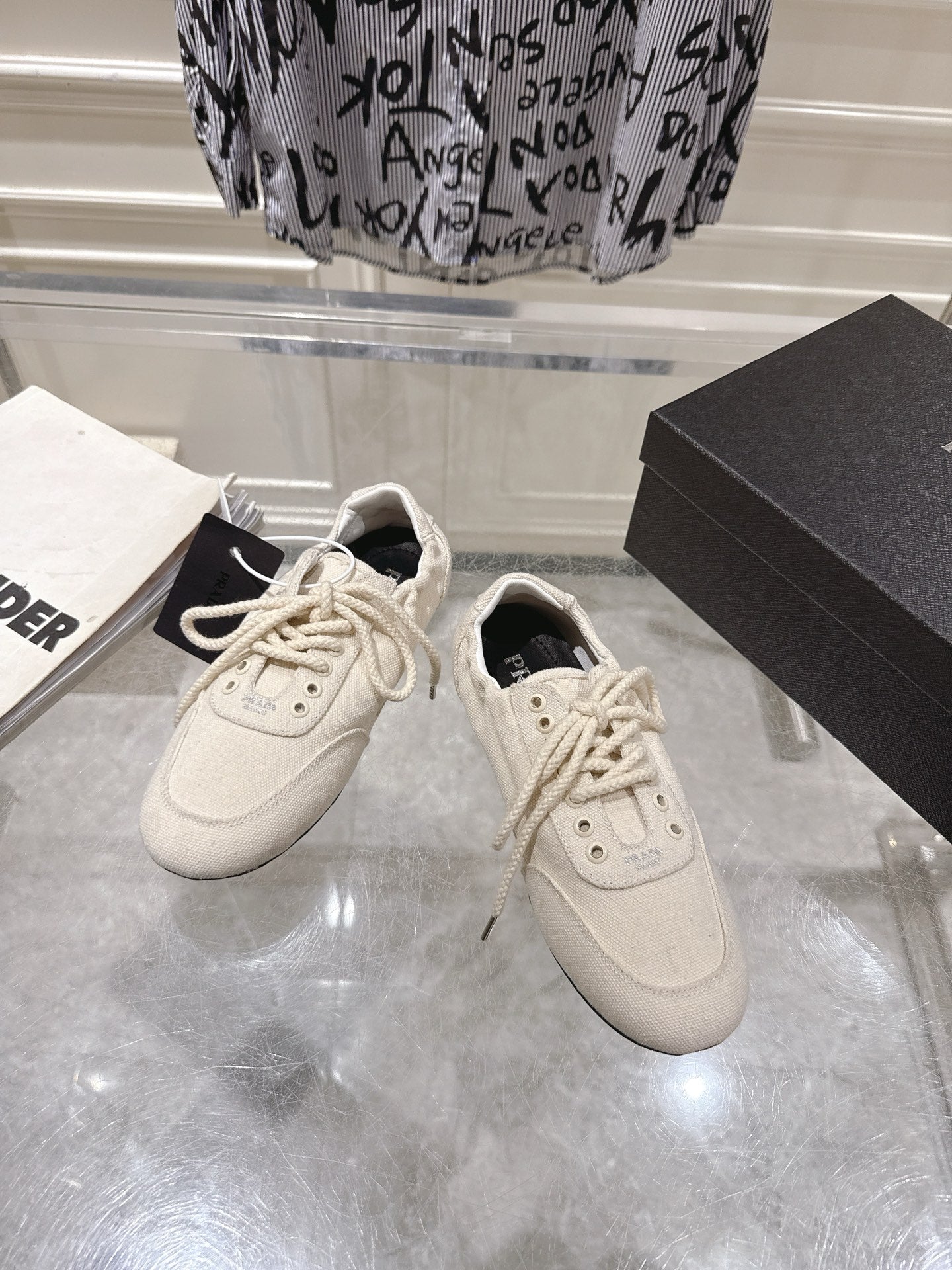 КРОСІВКИ PRADA 26S COLLAPSE З БІЛОГО ПОЛОТНА