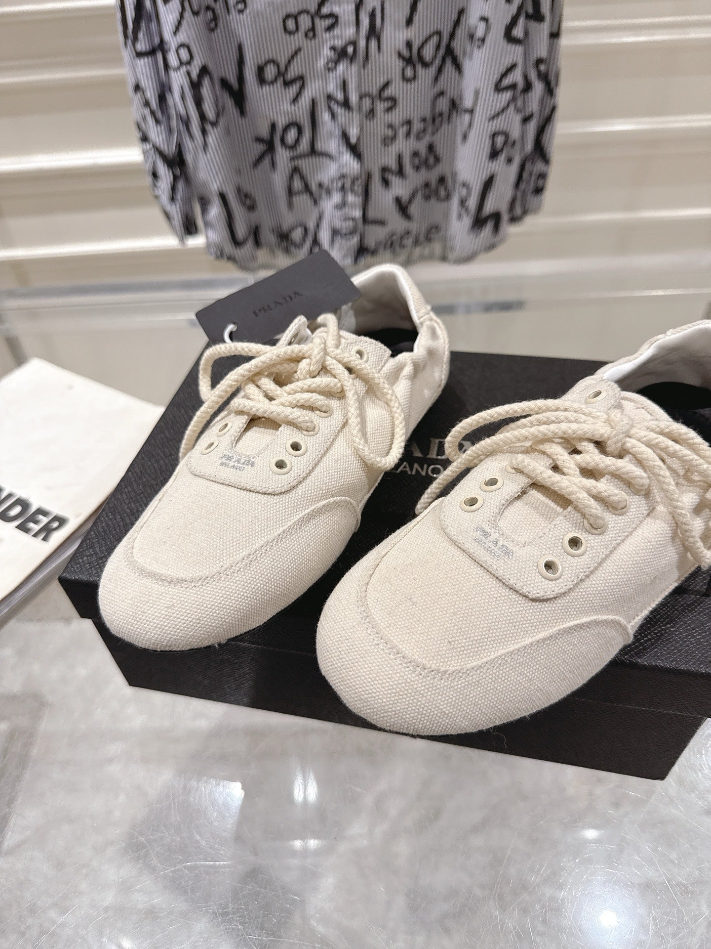 КРОСІВКИ PRADA 26S COLLAPSE З БІЛОГО ПОЛОТНА