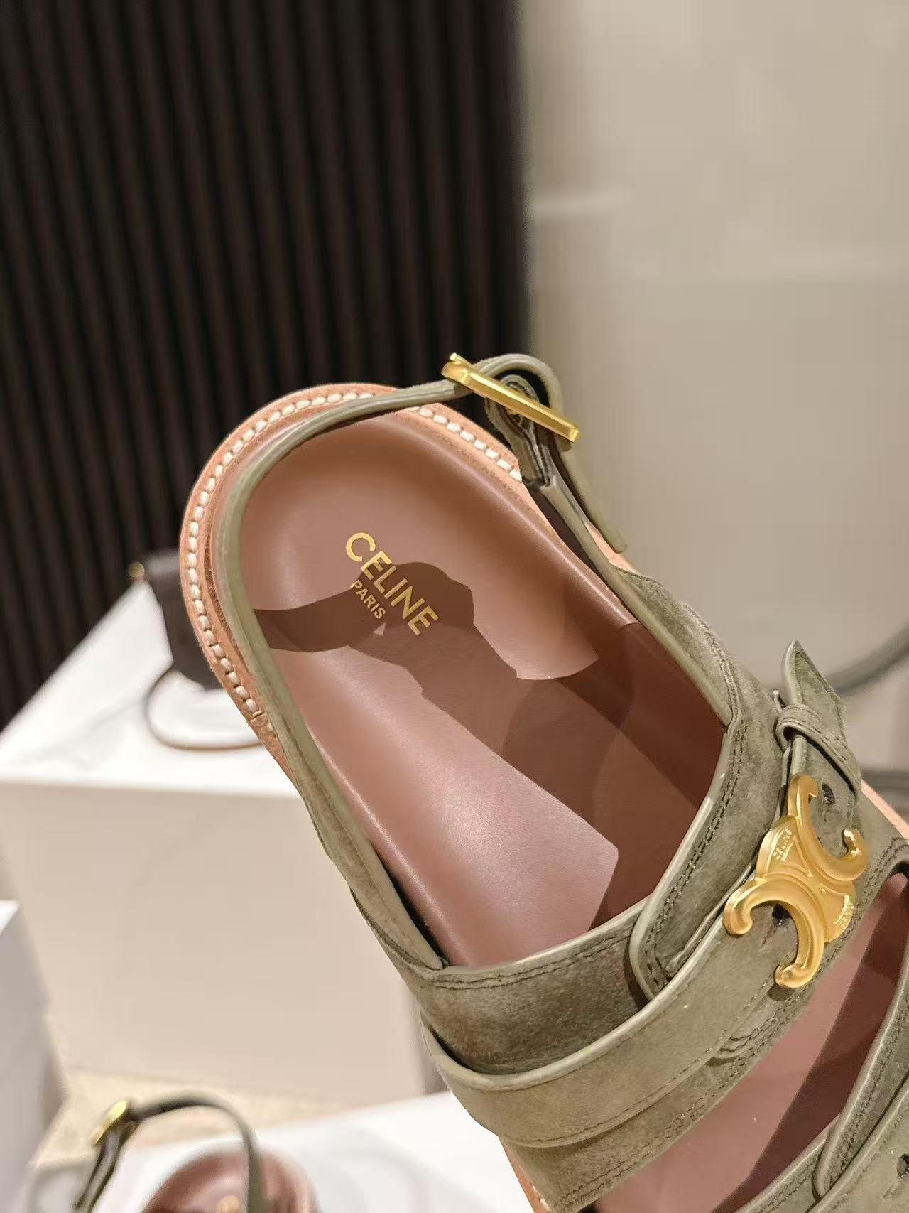 CELINE 25S TIPPI TRIOMPHE SANDAL IN DARK OLIVE CALFSKIN SUEDE - 35