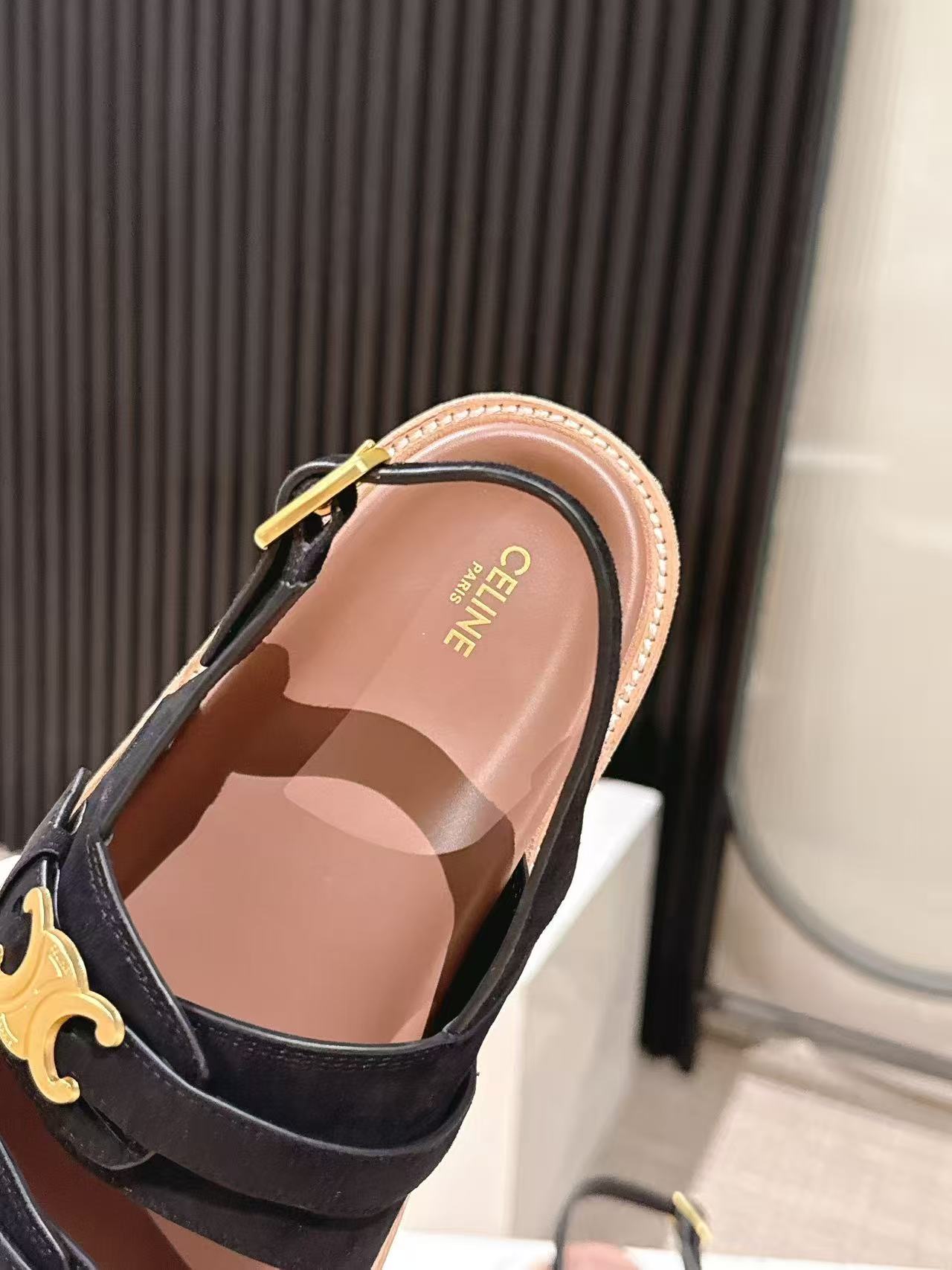 CELINE 25S TIPPI TRIOMPHE SANDAL IN BLACK CALFSKIN SUEDE - 35
