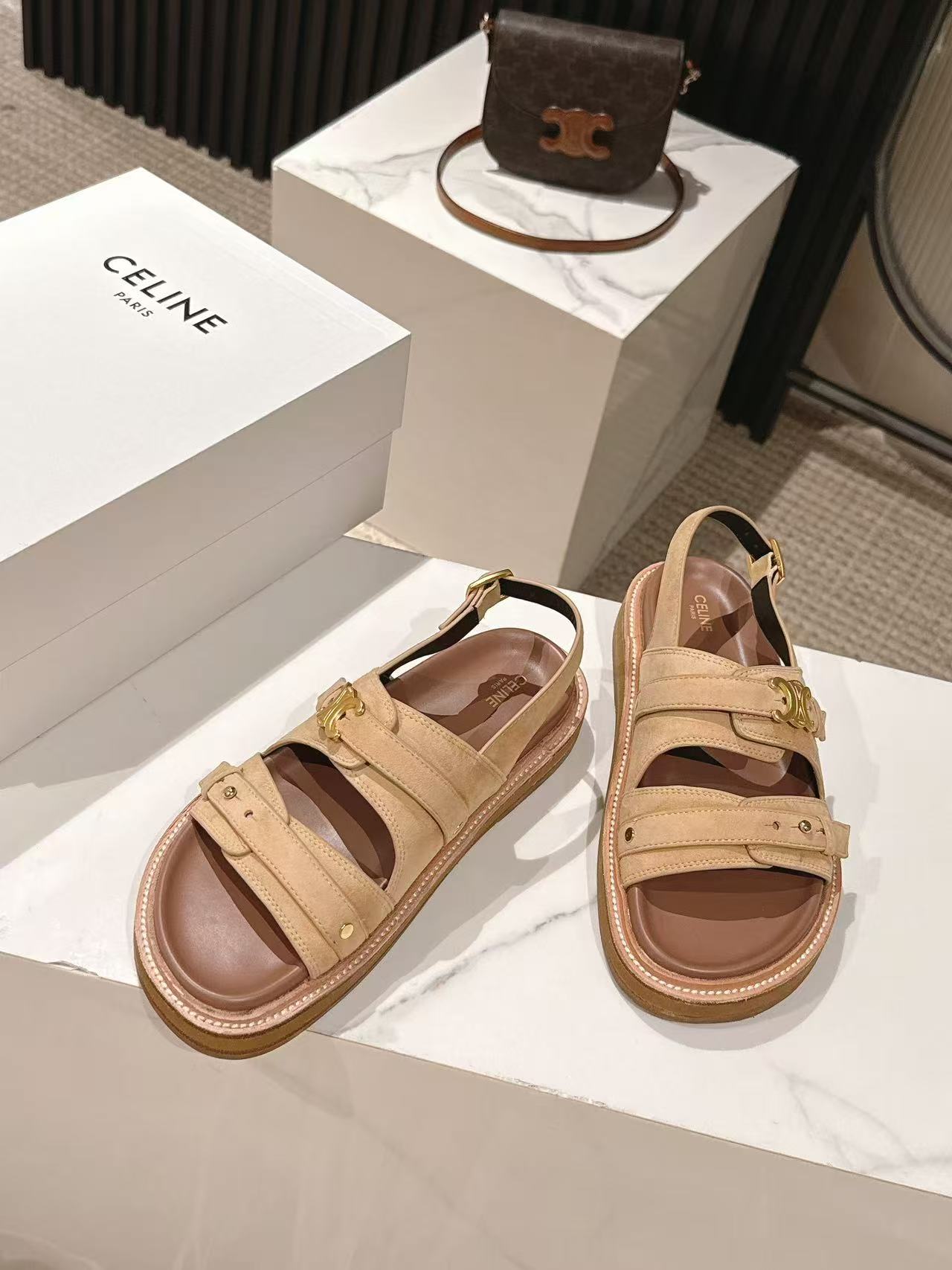 CELINE 25S TIPPI TRIOMPHE SANDAL IN LIGHT BROWN CALFSKIN SUEDE - 35