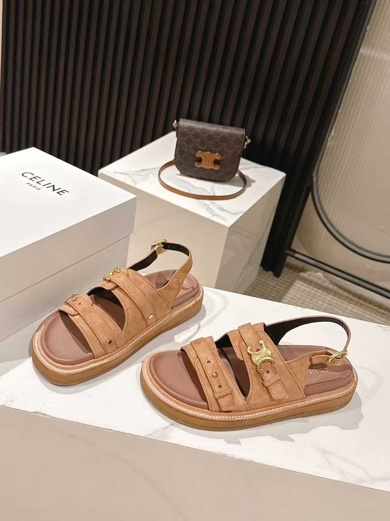 CELINE 25S TIPPI TRIOMPHE SANDAL IN BROWN CALFSKIN SUEDE - 35