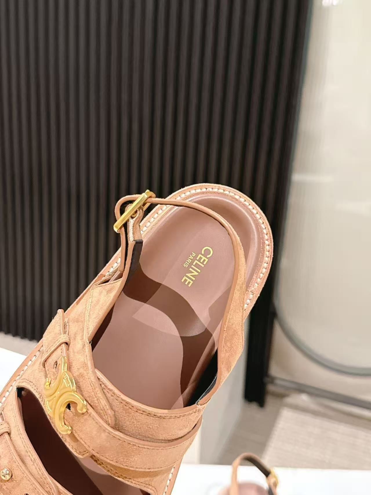 CELINE 25S TIPPI TRIOMPHE SANDAL IN BROWN CALFSKIN SUEDE - 35