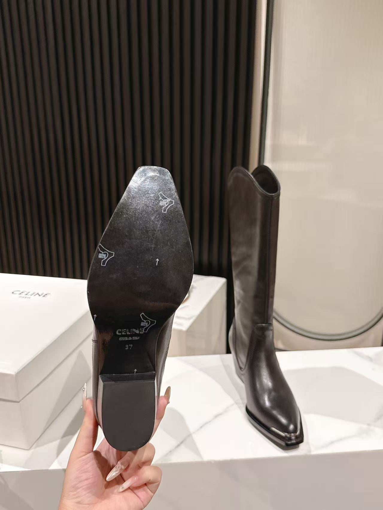 CELINE 25S HIGH BOOTS FOR FALL AND WINTER 45MM IN BLACK CALFSKIN - 35