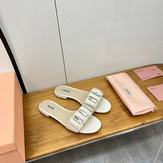 FLAT SLIDE IN WHITE CALFSKIN - 35