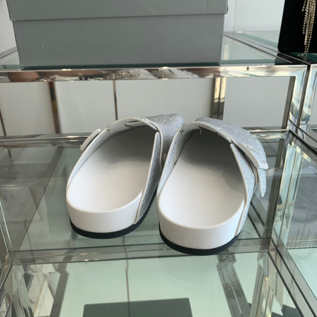BIRKENSTOCK CLOG ATTACHED RHINESTONES IN WHITE CALFSKIN - 36