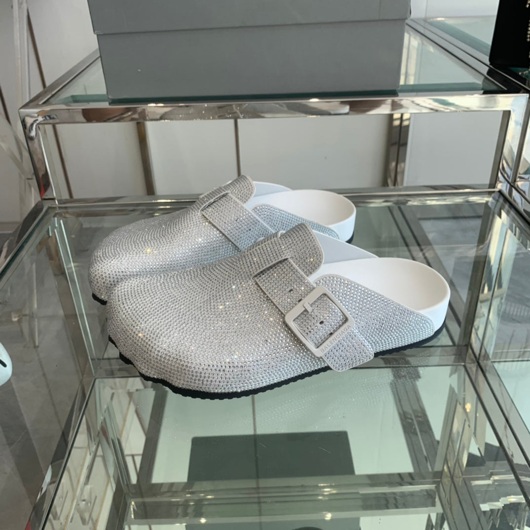 BIRKENSTOCK CLOG ATTACHED RHINESTONES IN WHITE CALFSKIN - 36
