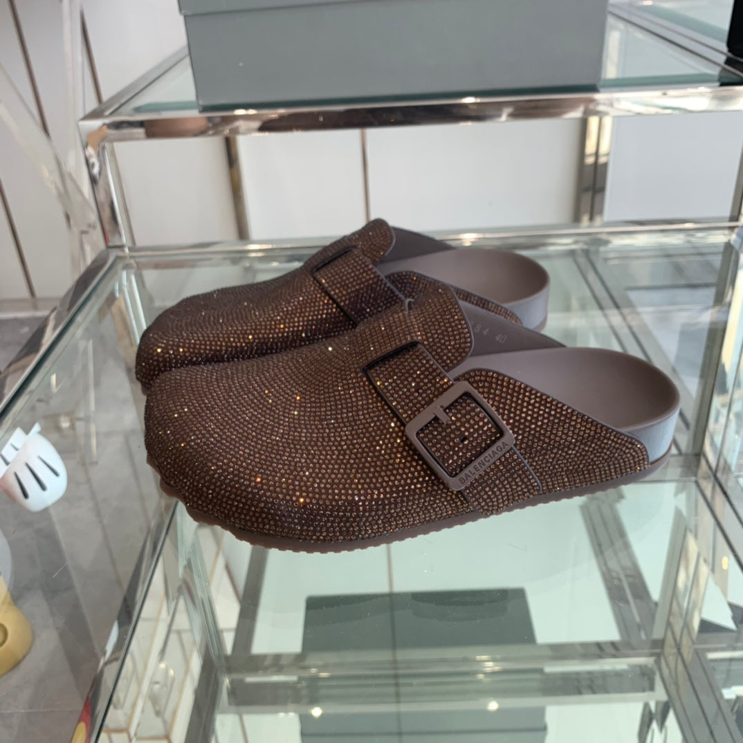 BIRKENSTOCK CLOG ATTACHED RHINESTONES IN BROWN CALFSKIN - 36