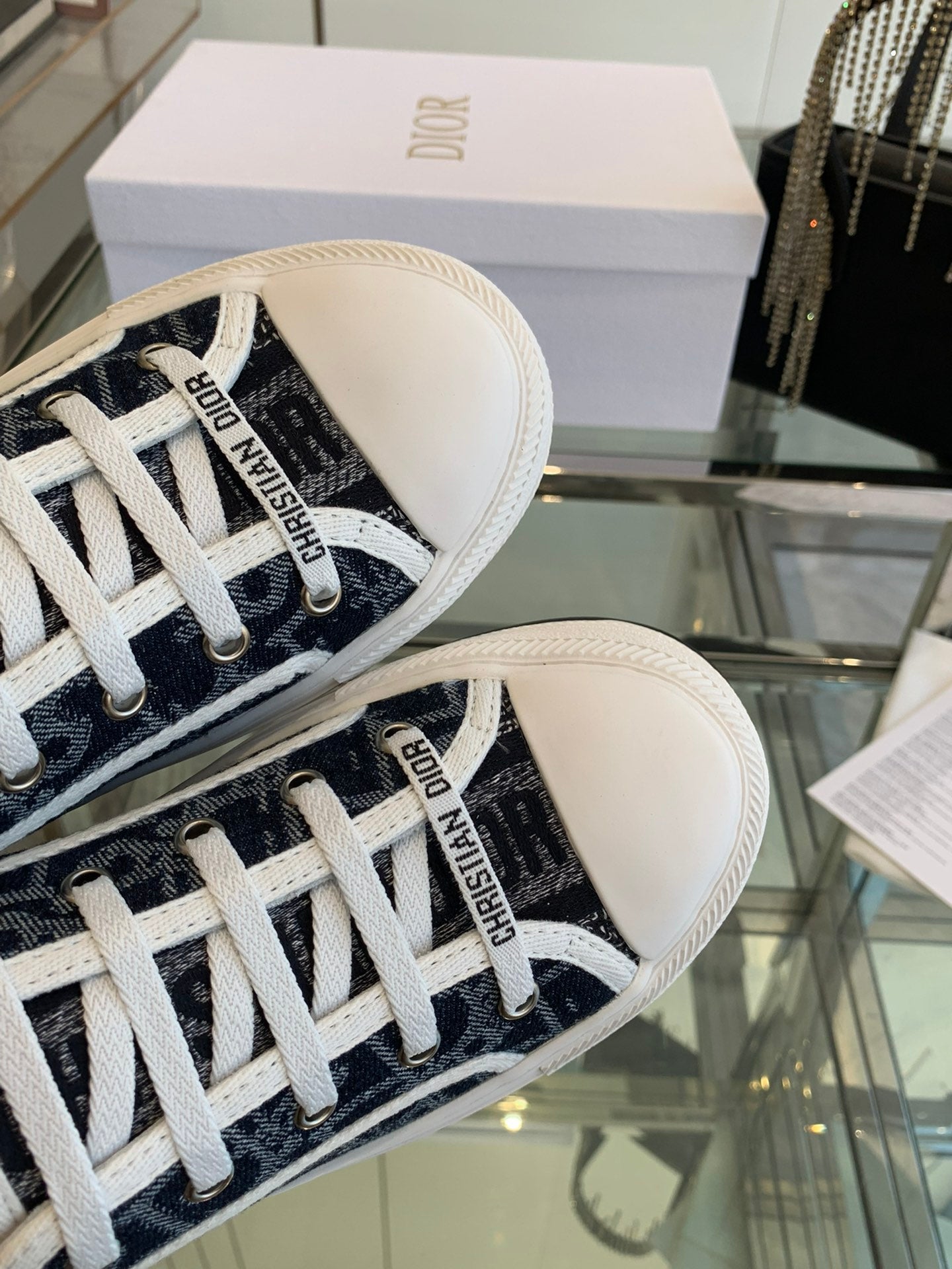 WALK'N PLATFORM SNEAKER IN IN NAVY BLUE EMBROIDERY ICONIC PATTERNS FABRIC - 35