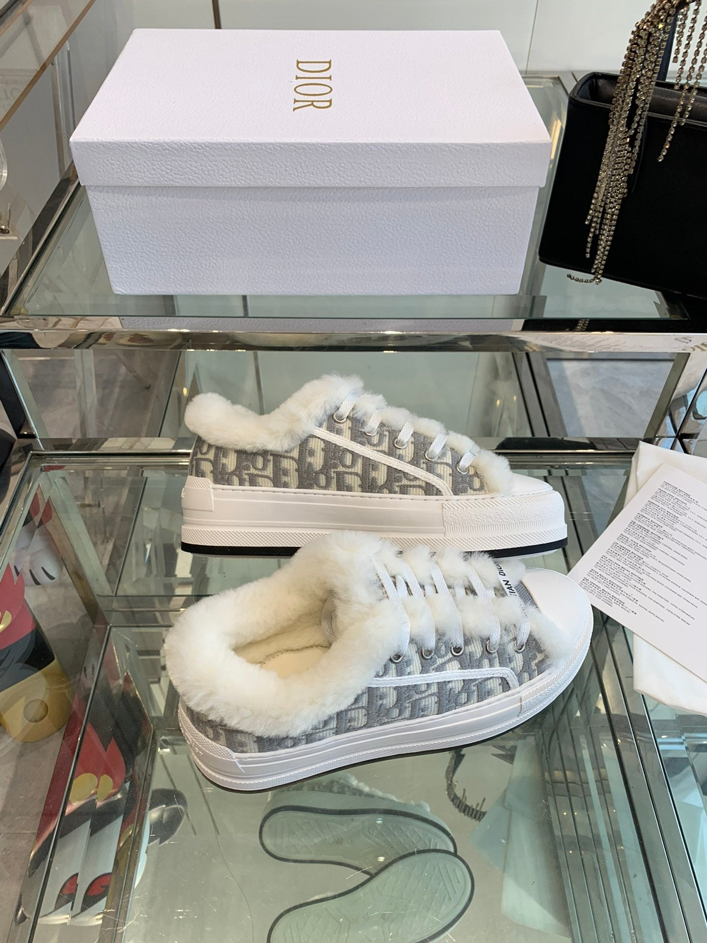 ALK'N PLATFORM SNEAKER PALE GRAY COTTON EMBROIDERED WITH OBLIQUE MOTIF AND WHITE SHEARLING - 35