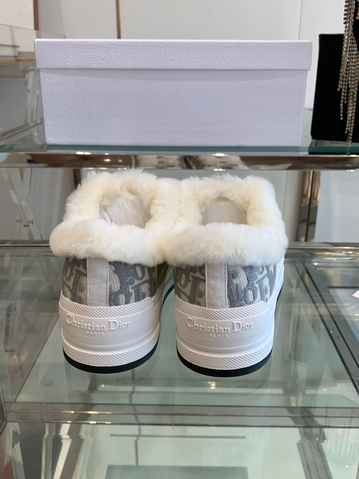 ALK'N PLATFORM SNEAKER PALE GRAY COTTON EMBROIDERED WITH OBLIQUE MOTIF AND WHITE SHEARLING - 35