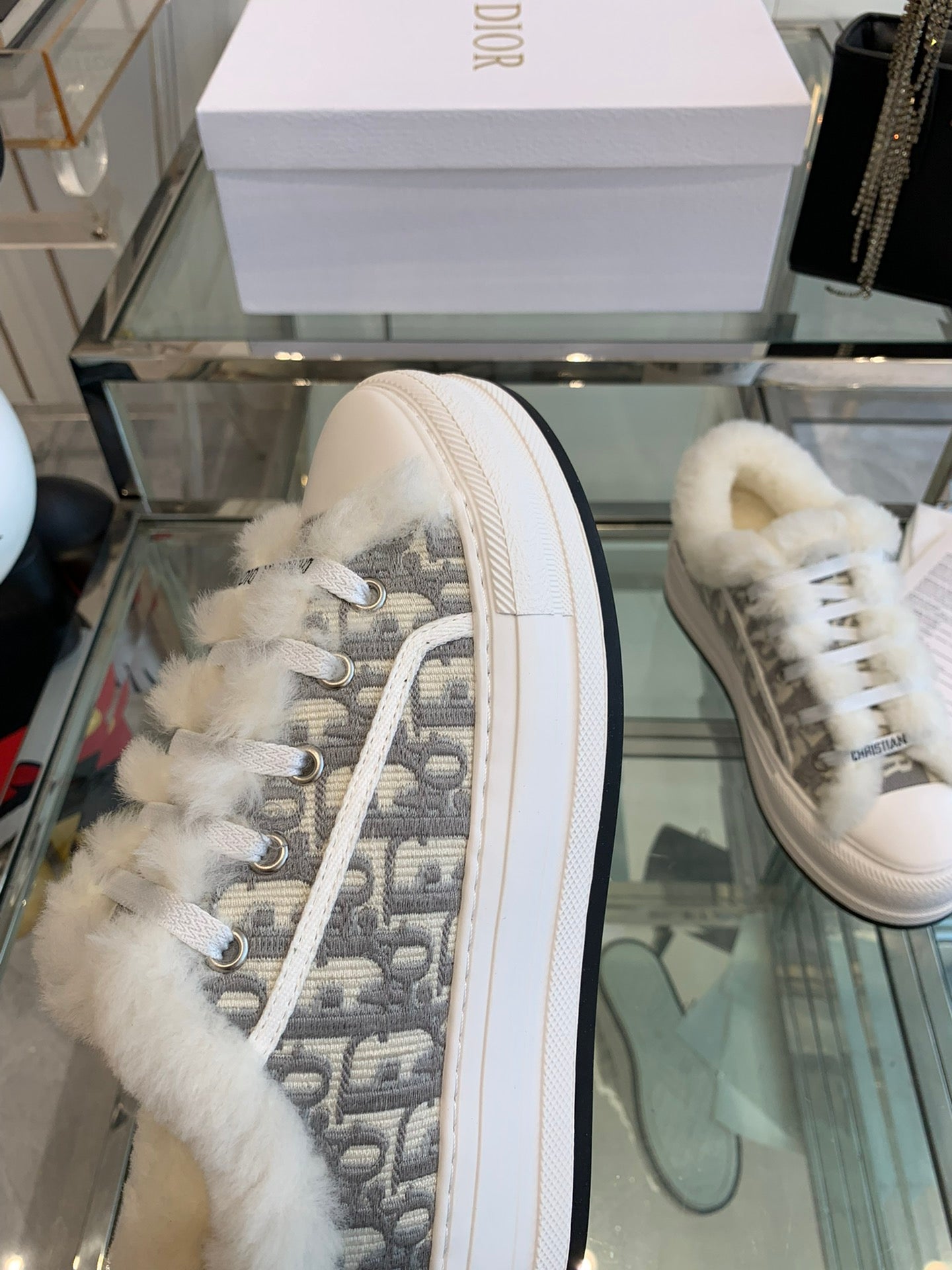 ALK'N PLATFORM SNEAKER PALE GRAY COTTON EMBROIDERED WITH OBLIQUE MOTIF AND WHITE SHEARLING - 35