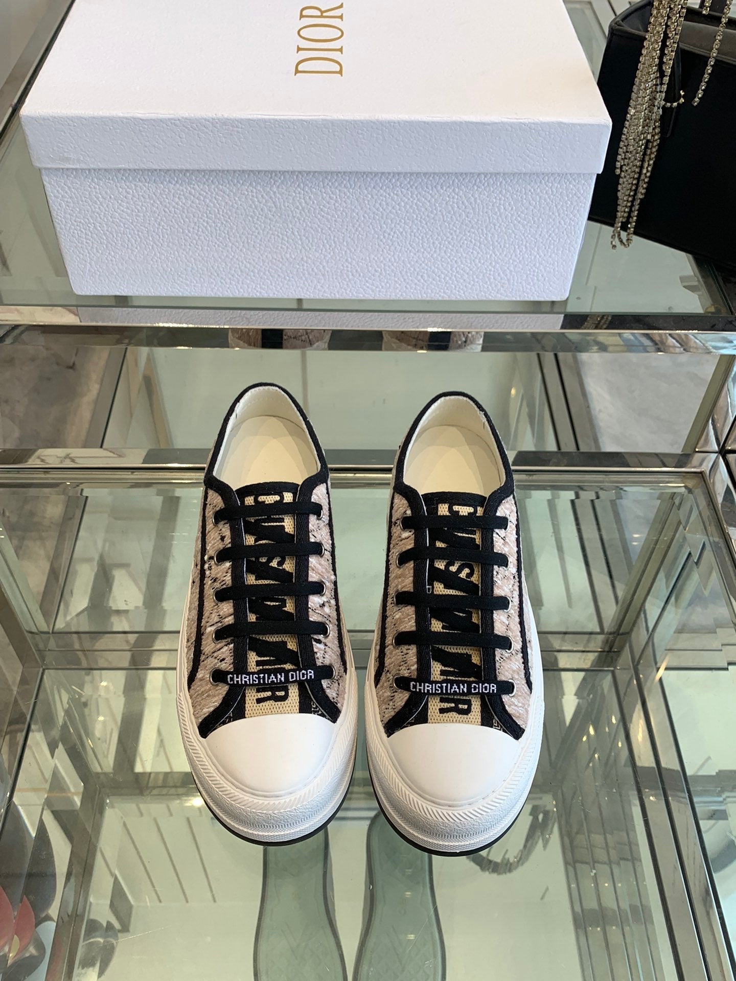 WALK'N PLATFORM SNEAKER BEIGE AND BLACK CANNAGE TWEED - 35
