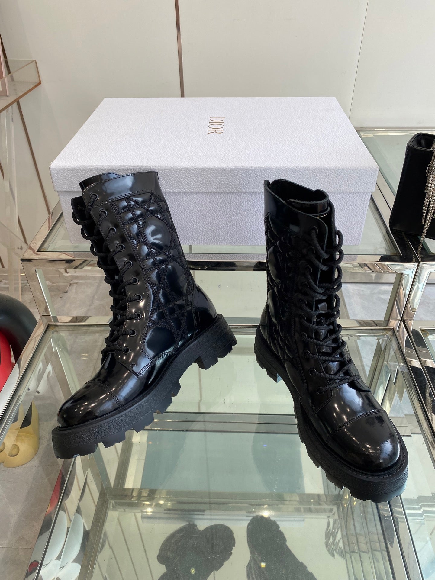 DIOR 25S D-UNIT ANKLE BOOT IN BLACK QUILTED CANNAGE CALFSKIN - 35