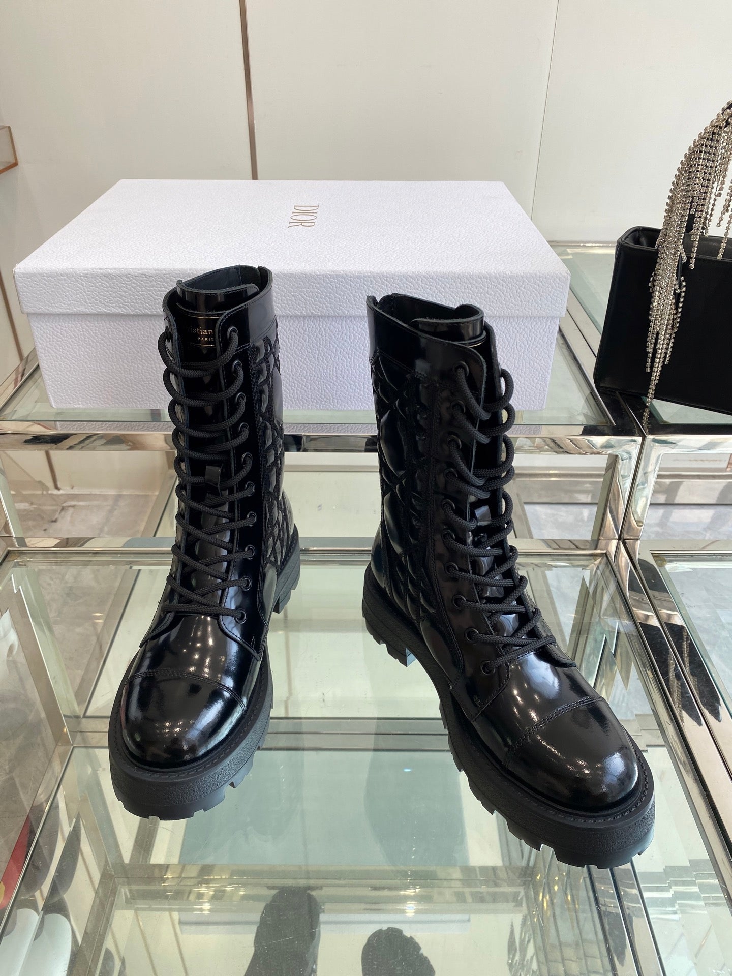 DIOR 25S D-UNIT ANKLE BOOT IN BLACK QUILTED CANNAGE CALFSKIN - 35