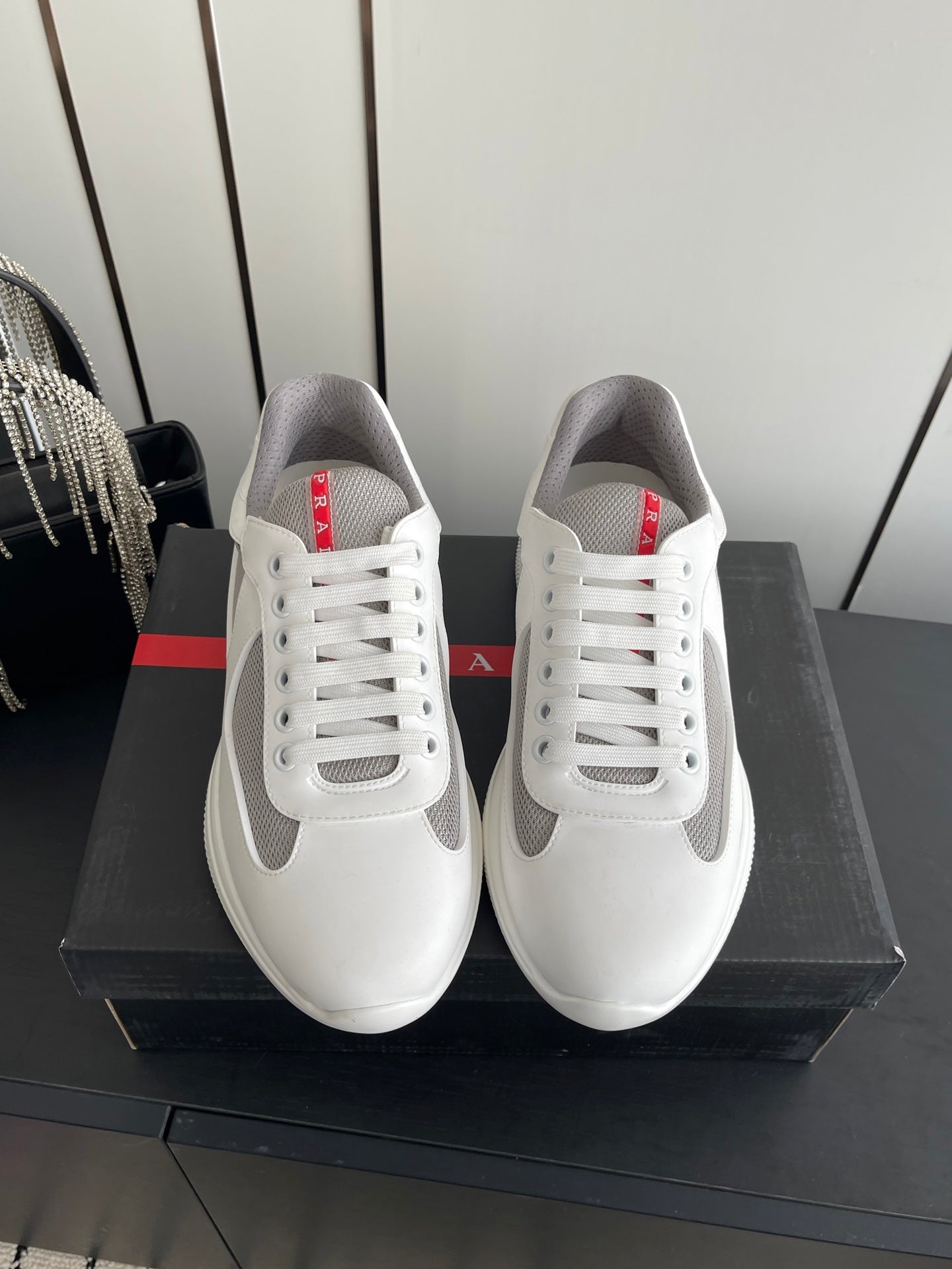 КРОСІВКИ PRADA 26S AMERICA CUP З БІЛОЇ М'ЯКОЇ ГУМИ ТА ВЕЛОСИПЕДНОЇ ТКАНИНИ