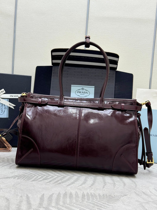 ВЕЛИКА СУМКА PRADA 25S BONNIE, 38, БОРДОВИЙ ГЛЯНЦЕВИЙ КАЛЬФСЬКИЙ ШКІРЯНИЙ ЗОЛОТА ФУРНІТУРА