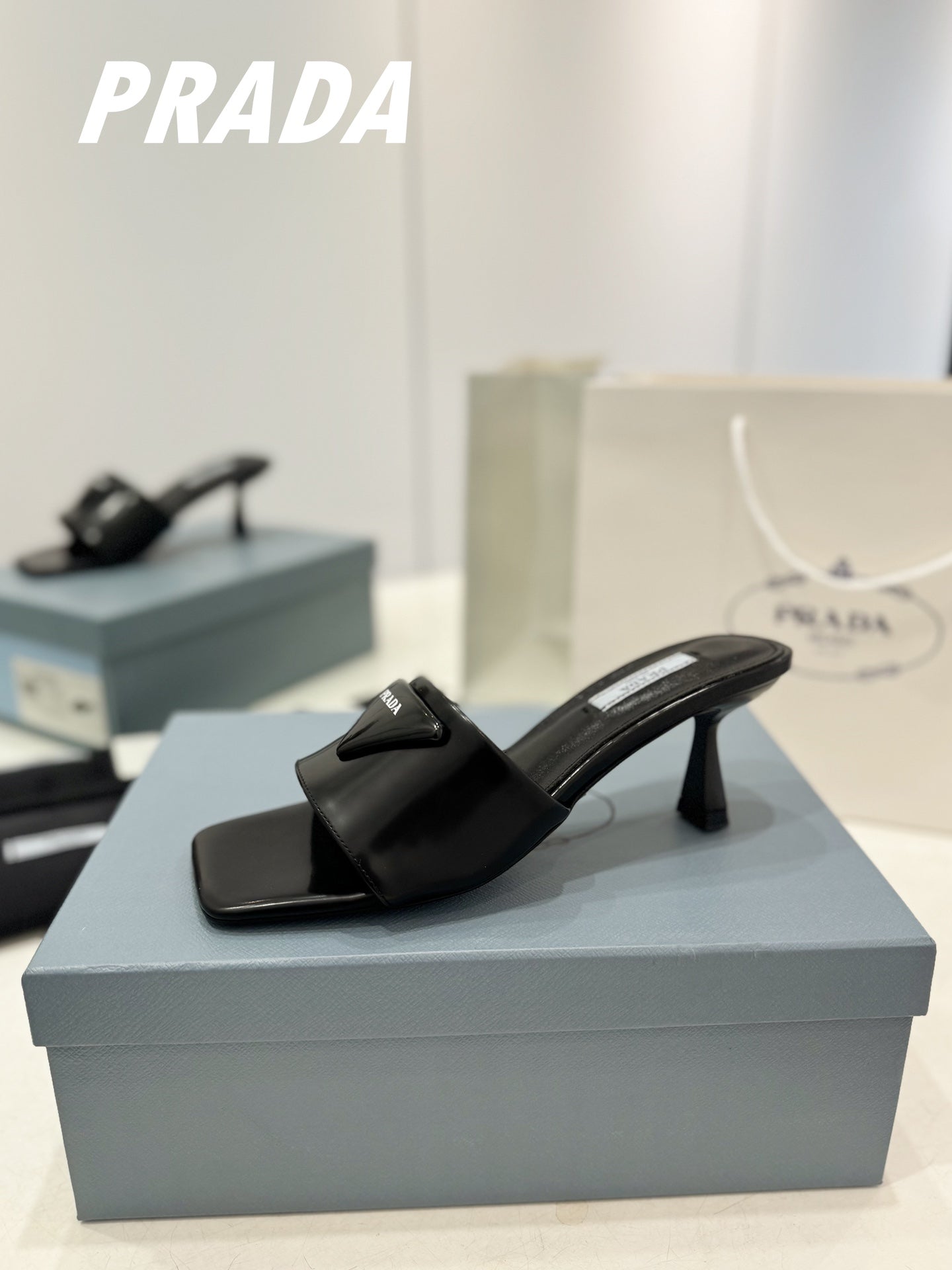 PRA BRUSHED LEATHER HEELED SLIDES BLACK - 34