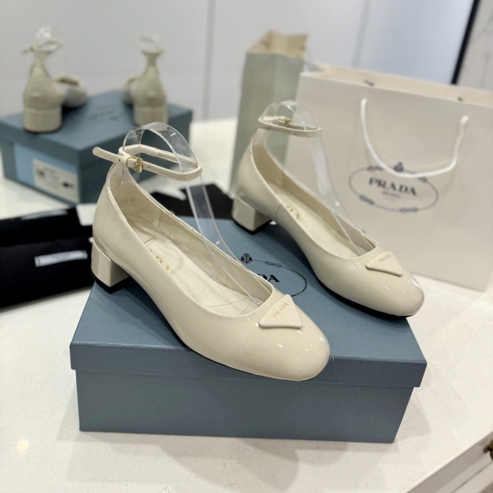 Pra Ballerina Pumps 40 White Patent Calfskin - 35