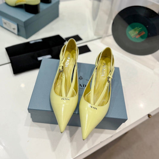 PRA STRAP CUT-OUT PUMPS PASTEL YELLOW CALFSKIN - 35