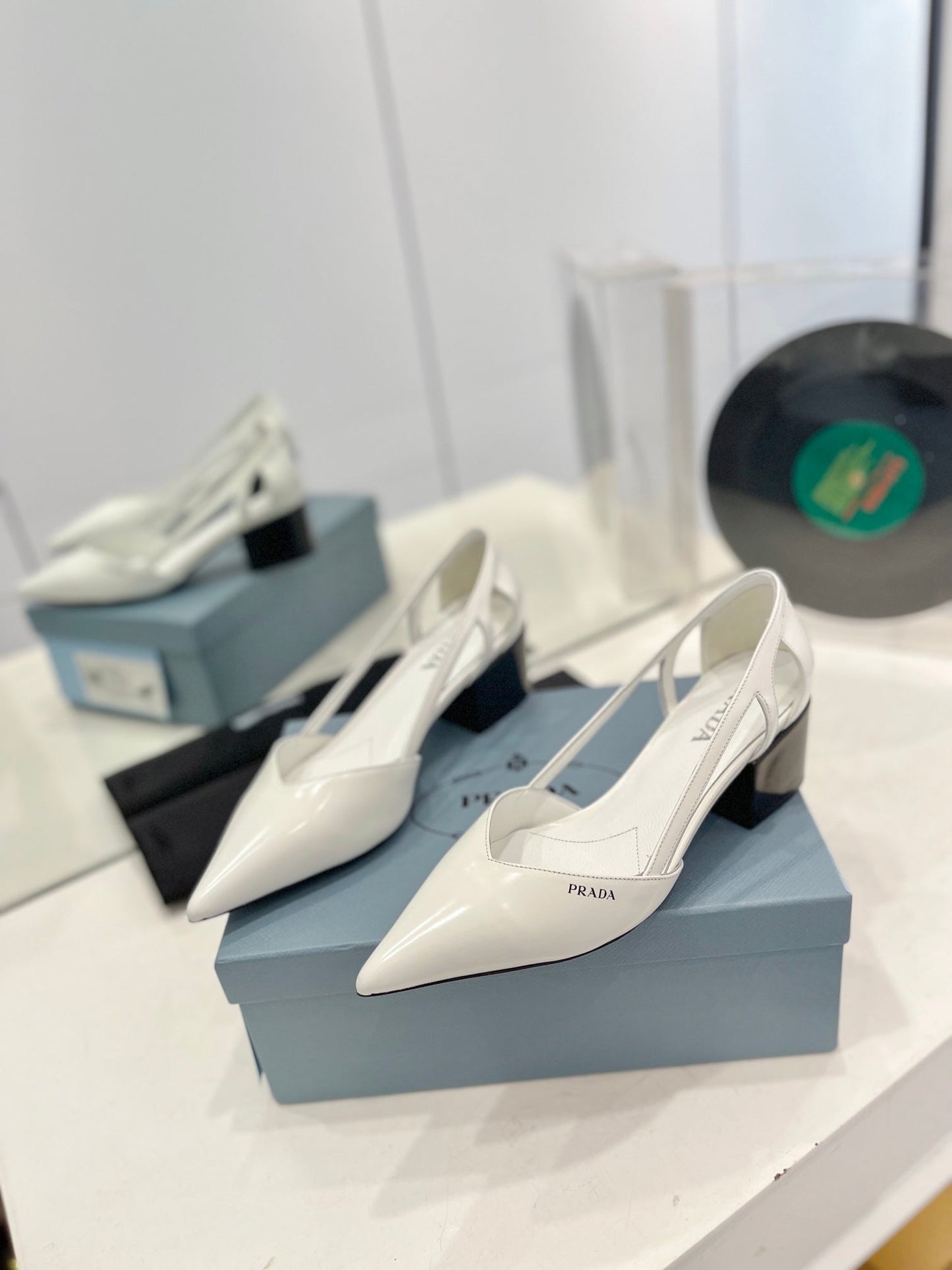 Pra Pumps 50 Square Sole White Patent Leather - 35