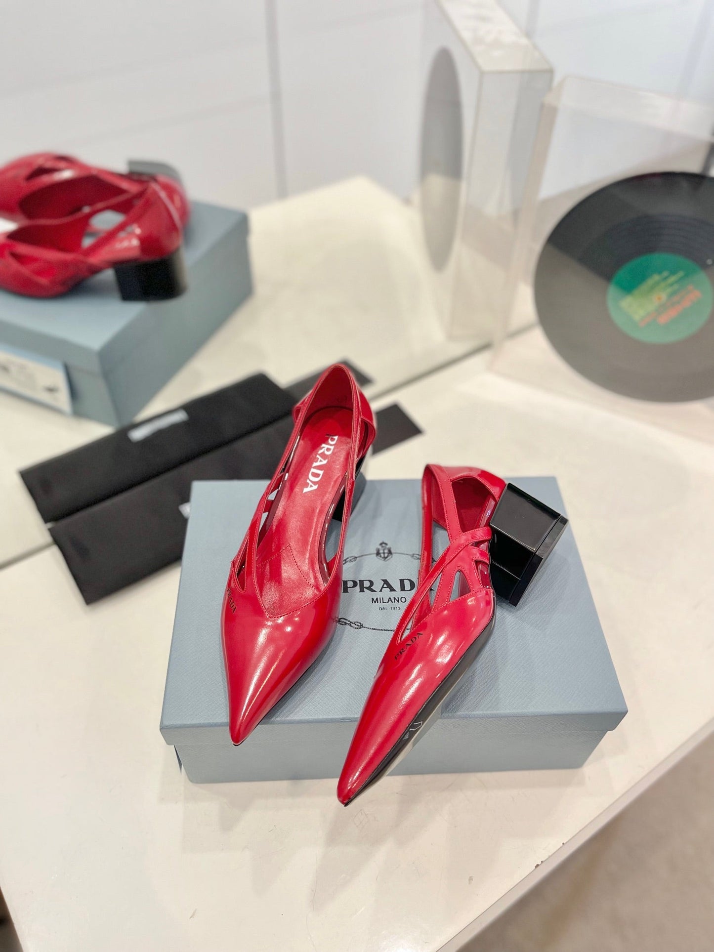Pra Pumps 50 Square Sole Red Patent Leather - 35