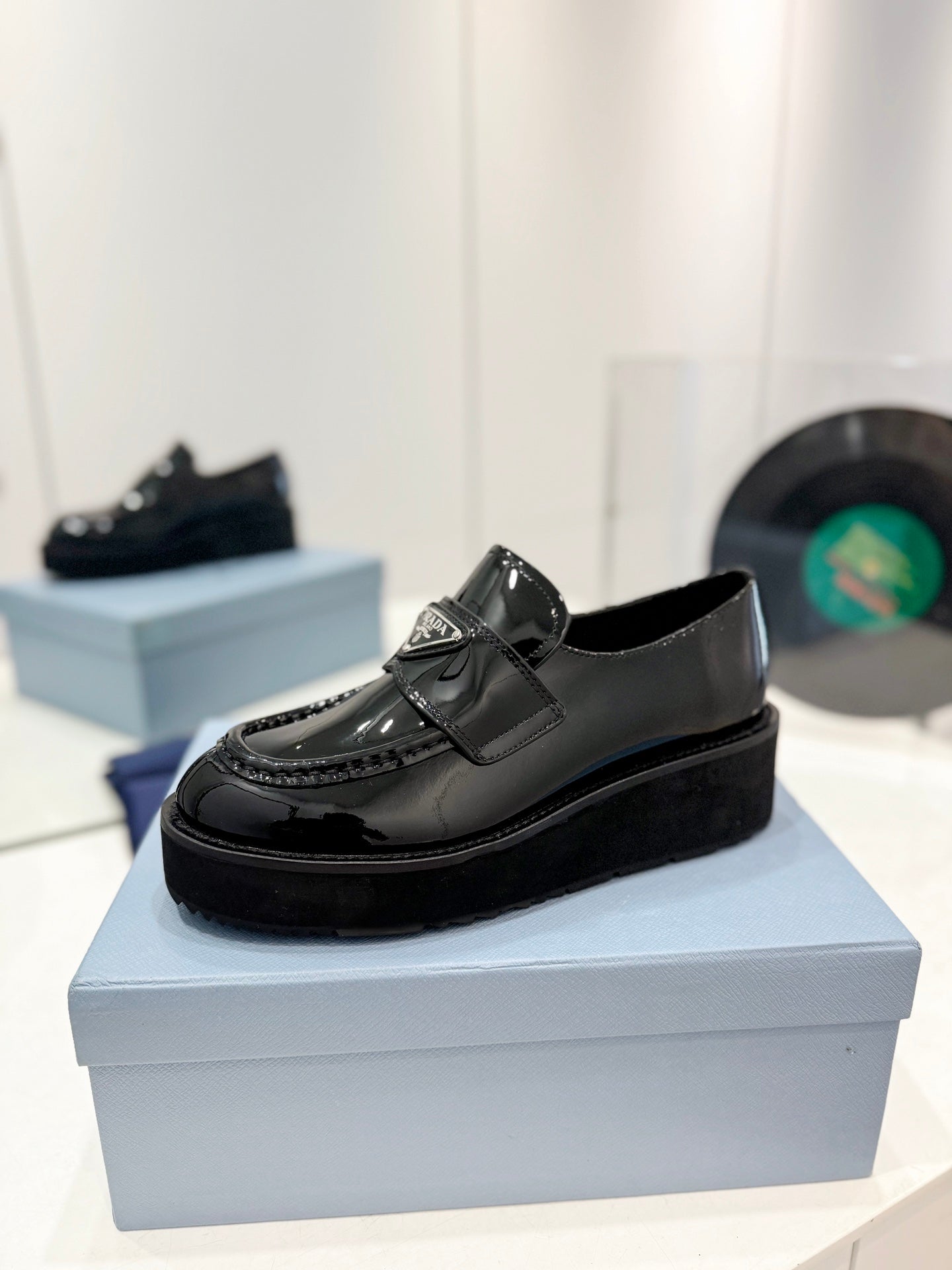 PRA BRUSHED LOAFERS GLOSSY BLACK LAMBSKIN - 35