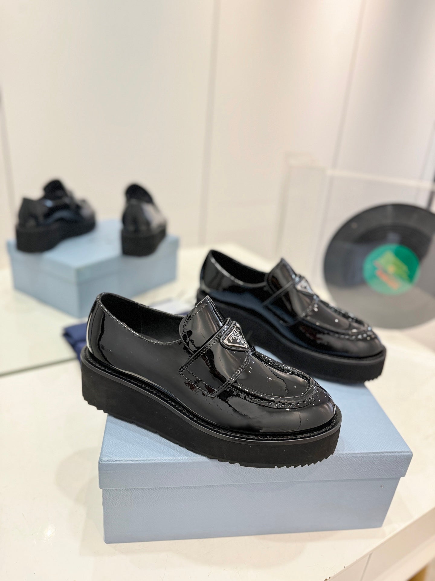 PRA BRUSHED LOAFERS GLOSSY BLACK LAMBSKIN - 35