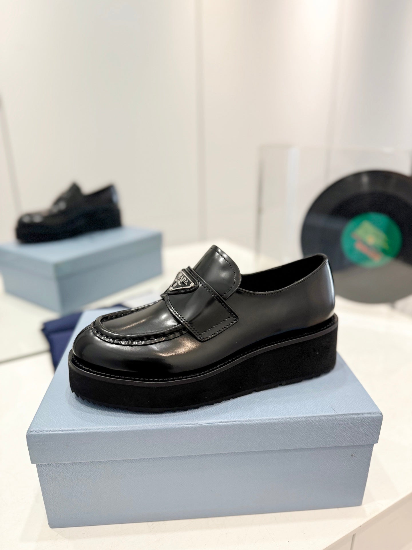 PRA BRUSHED LOAFERS BLACK LAMBSKIN - 35