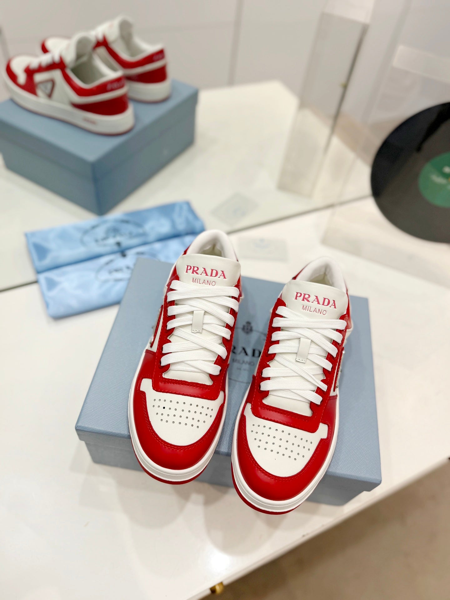 PRA DOWNTOWN PERFORATED SNEAKERS WHITE AND RED CALFSKIN - 35