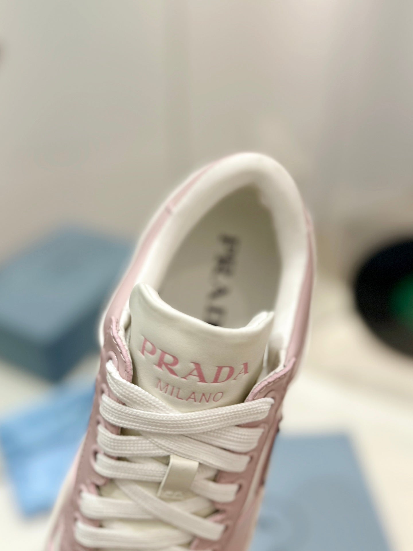 PRA DOWNTOWN PERFORATED SNEAKERS WHITE AND BLUSH CALFSKIN - 35