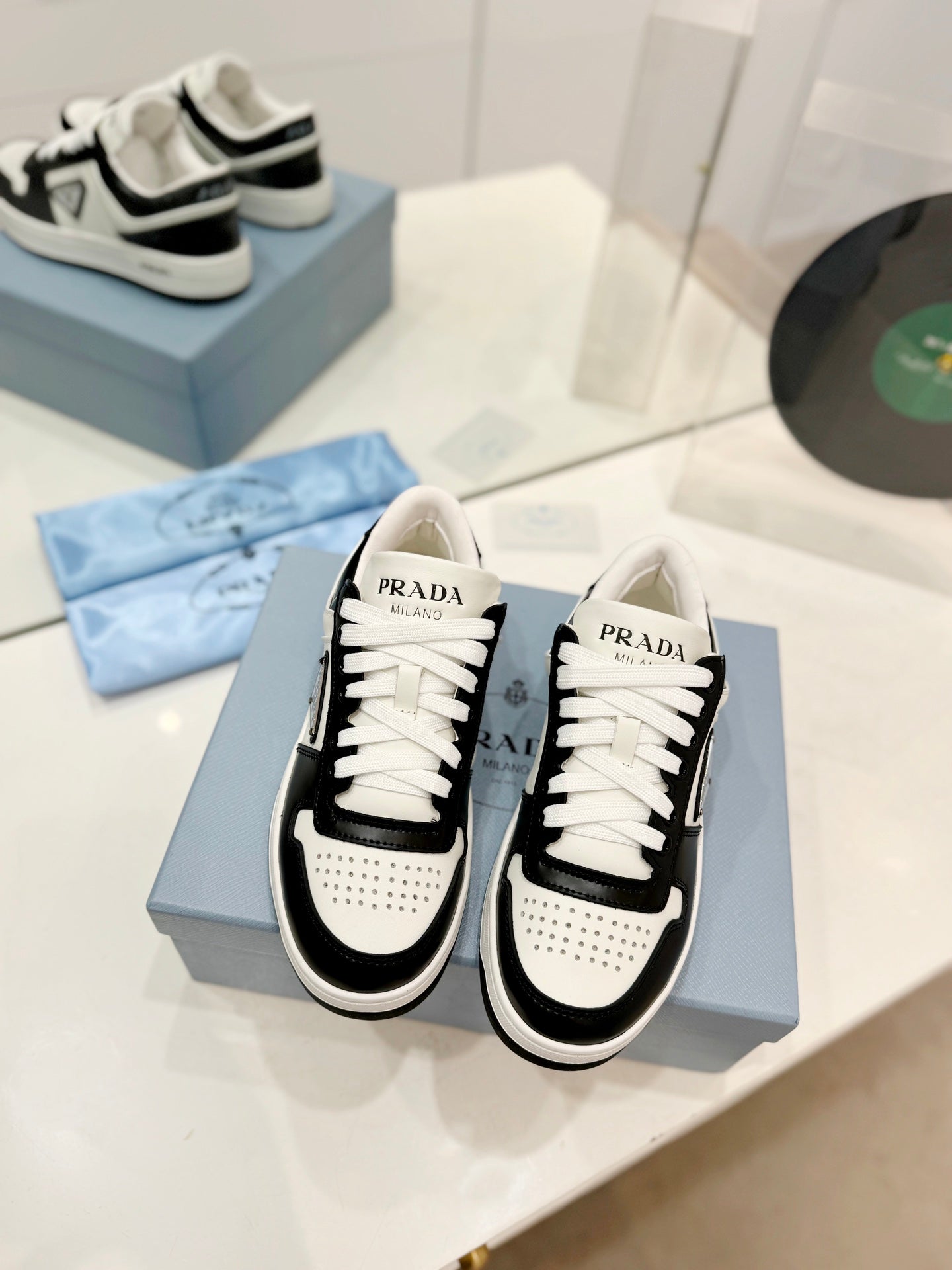 PRA DOWNTOWN PERFORATED SNEAKERS BLACK AND WHITE CALFSKIN - 35
