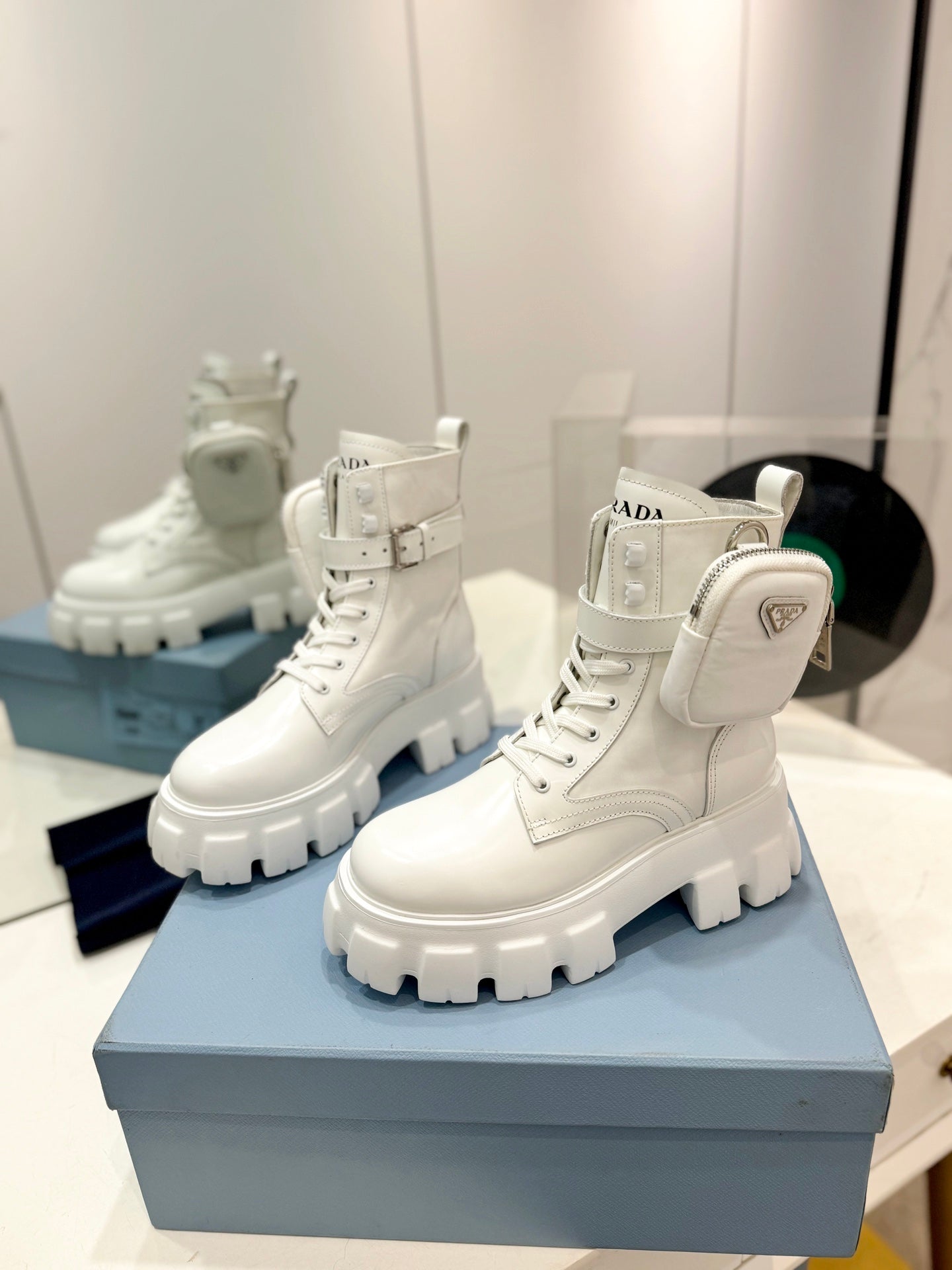 PRA MONOLITH BRUSHED AND RE-NYLON BOOTS WITH POUCH WHITE CALFSKIN - 35