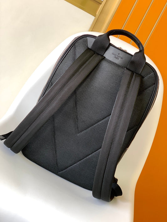 LV 25S РЮКЗАК MICHAEL 42 ЗІ ШКІРИ ТЕЛЯТИ DAMIER INFINI ОНИКС