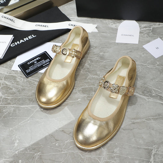 MARY JANE GOLDEN SHEEPSKIN - 35