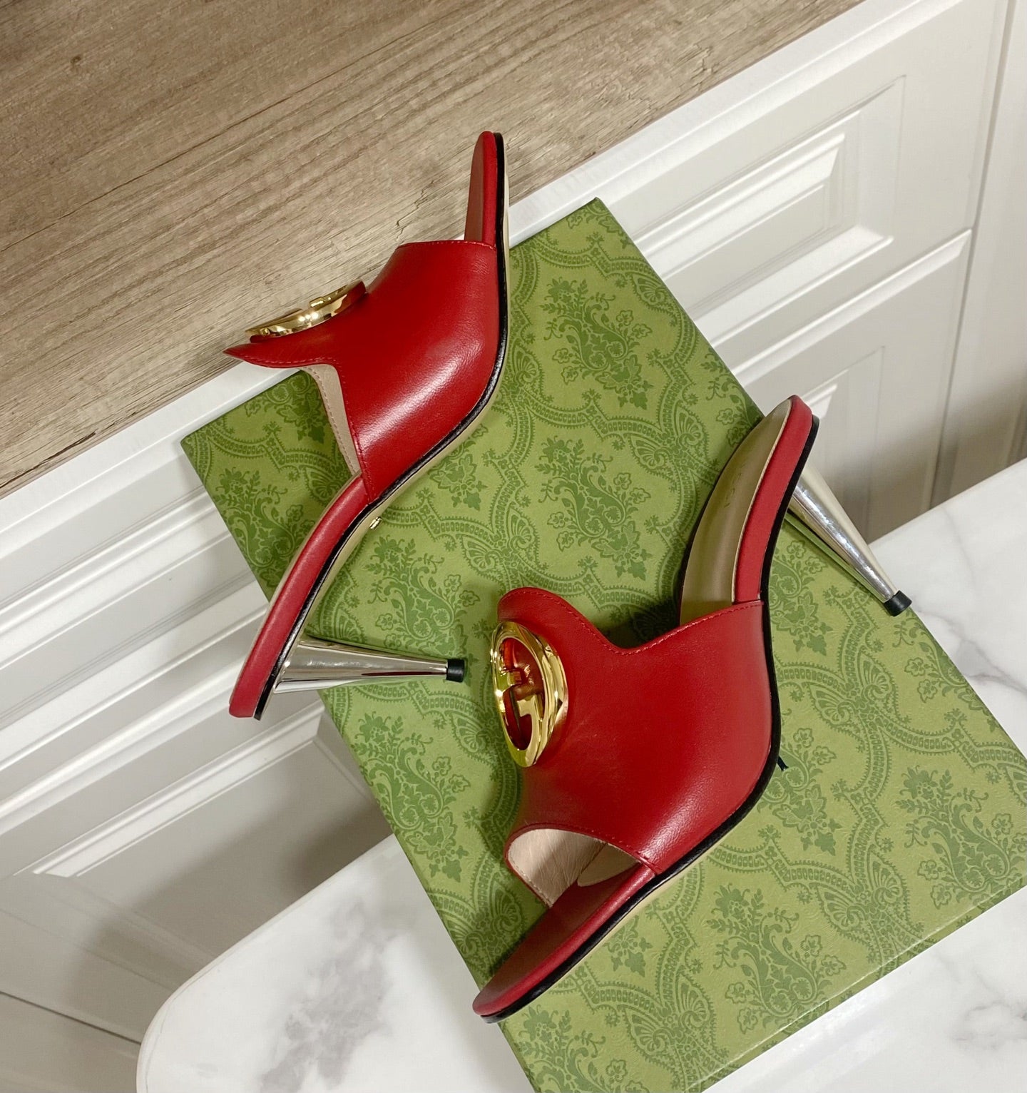 GG HIGH HEELS BLONDIE 75 IN RED LAMBSKIN WITH GOLD HARDWARE - 34