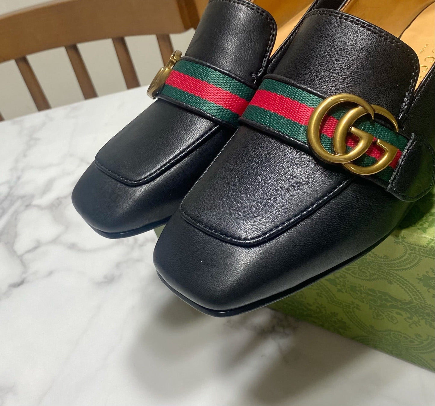 GG LOAFER 35 CM IN BLACK CALFSKIN GOLD HARDWARE - 35