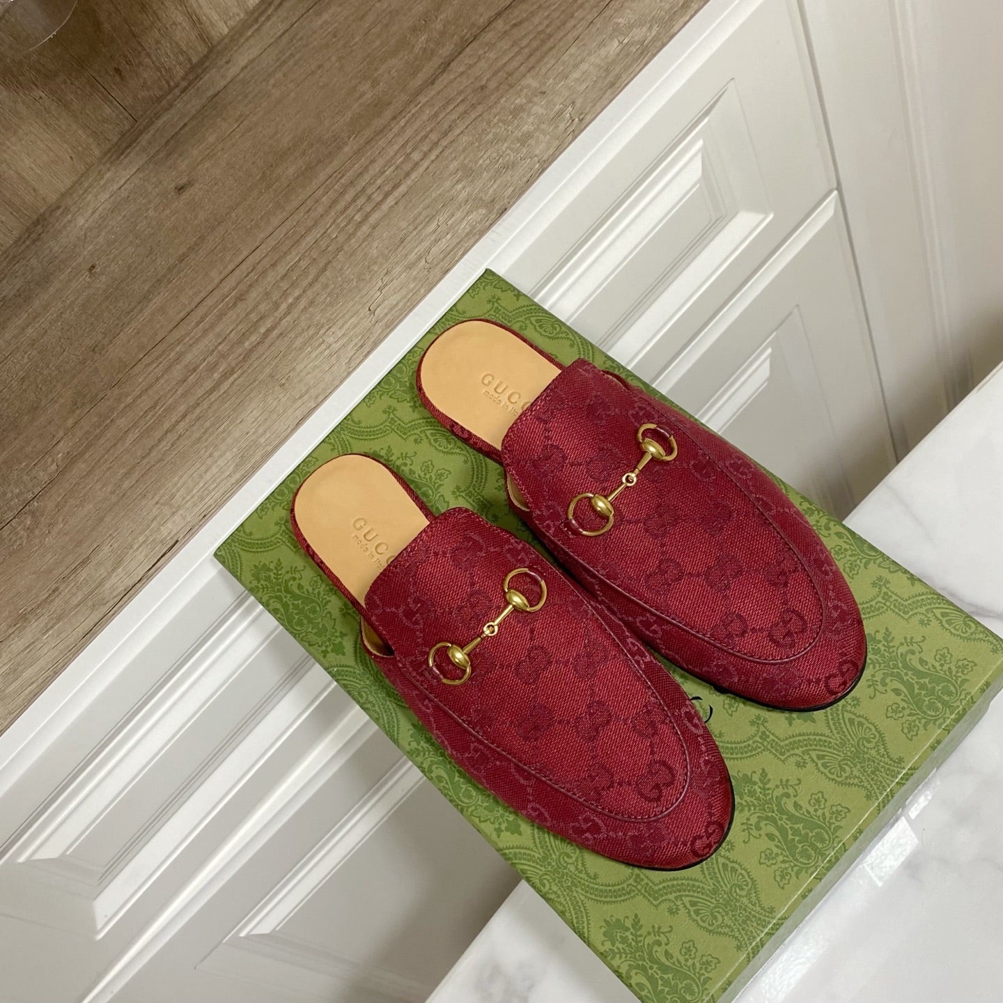 GG MULES IN RED FABRIC GOLD HARD WARE - 35