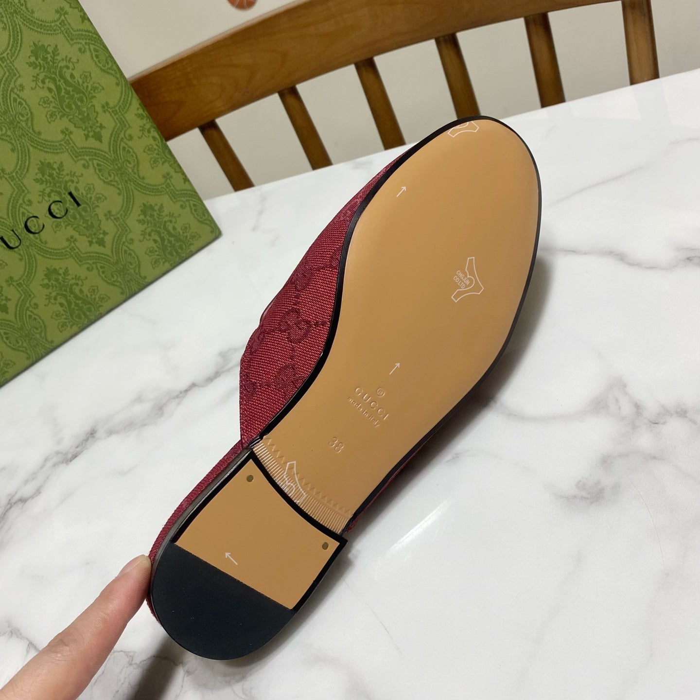 GG MULES IN RED FABRIC GOLD HARD WARE - 35
