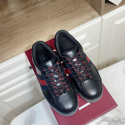 КРОСІВКИ GUCCI 26S З ЧОРНОЇ ТЕЛЯЧОЇ ШКІРИ