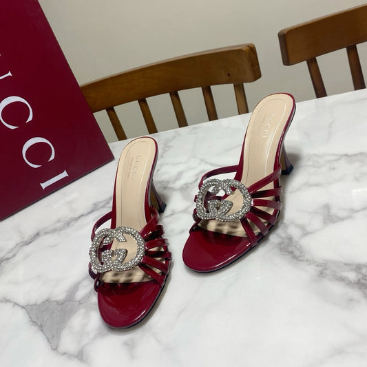 Босоніжки GUCCI 26S на підборах 85 мм з темно-червоної телячої шкіри з кристалами