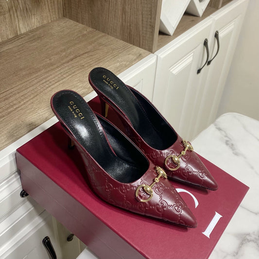 ШКІРЯНІ МЮЛІ GUCCI 26S НА ПІДБОРАХ 85 ММ З ТЕМНО-ЧЕРВОНОЇ ТЕЛЯЧОЇ ШКІРИ
