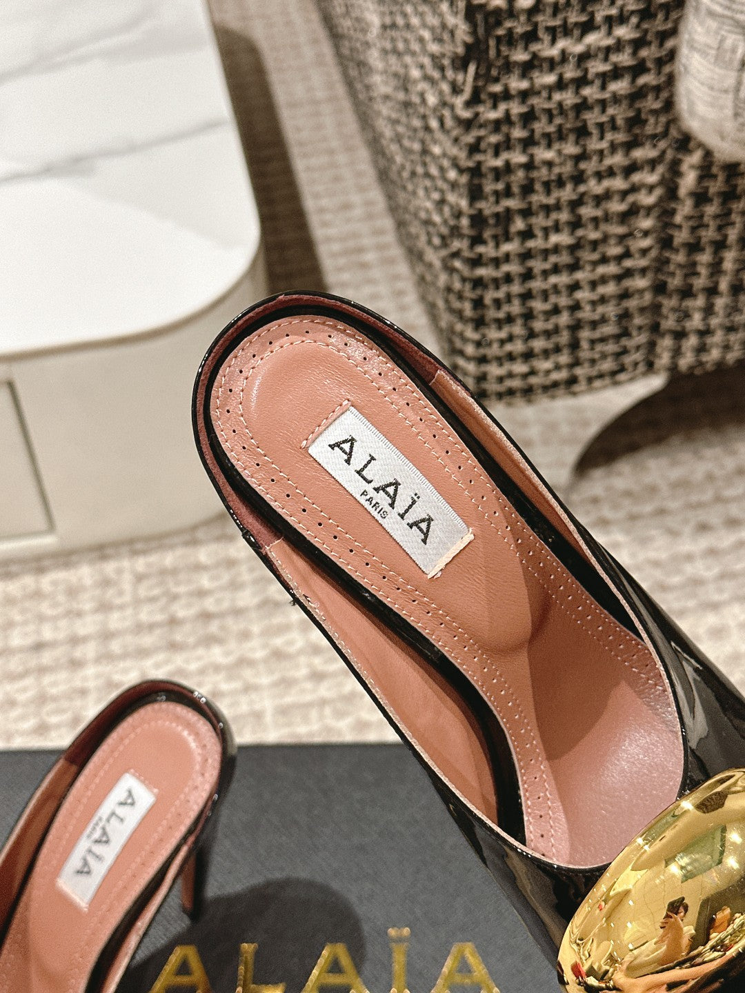 ALAIA SPIKE JEWEL MULES IN BLACK GLOSSY CALFSKIN WITH GOLD HARDWARE - 35