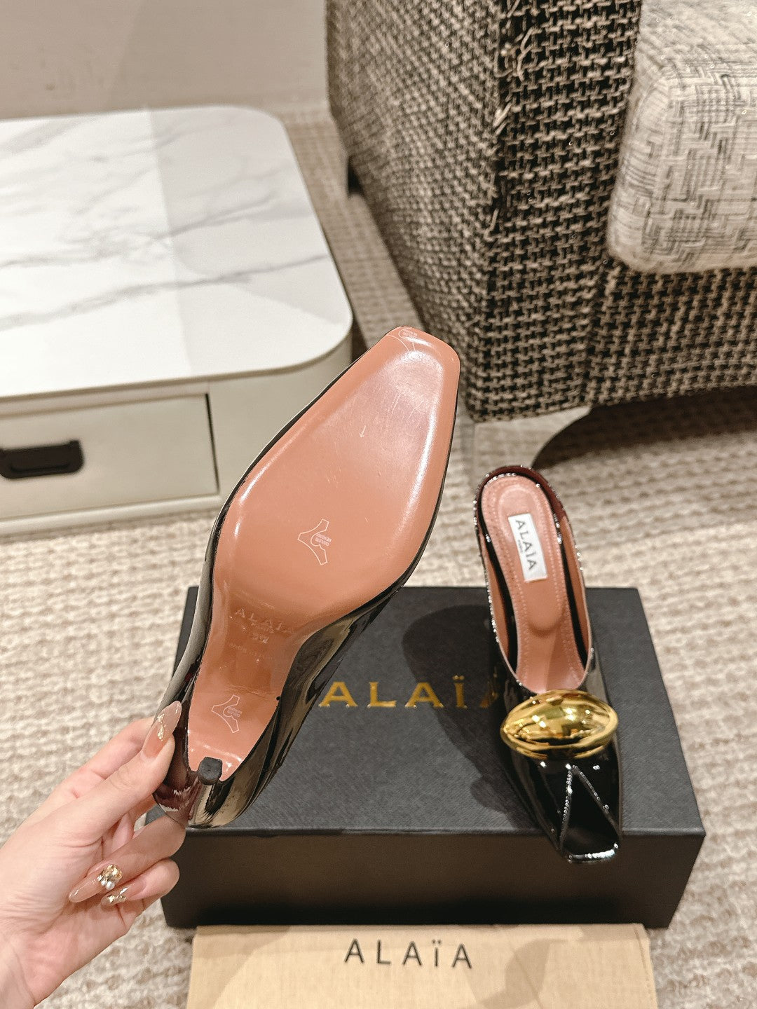 ALAIA SPIKE JEWEL MULES IN BLACK GLOSSY CALFSKIN WITH GOLD HARDWARE - 35
