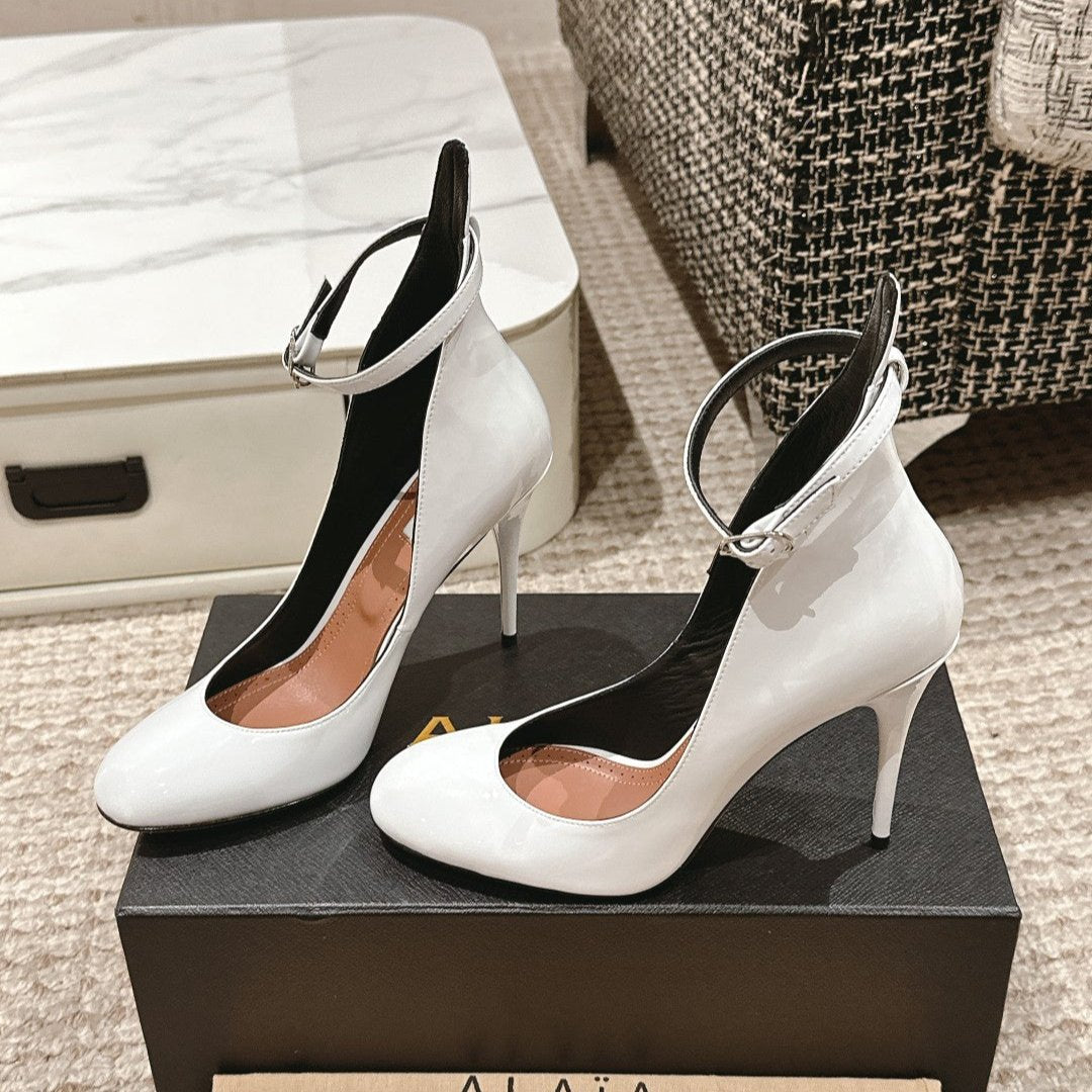 ALAIA ROUND-TOE HIGH HEELS 10 CM IN WHITE CALFSKIN - 35