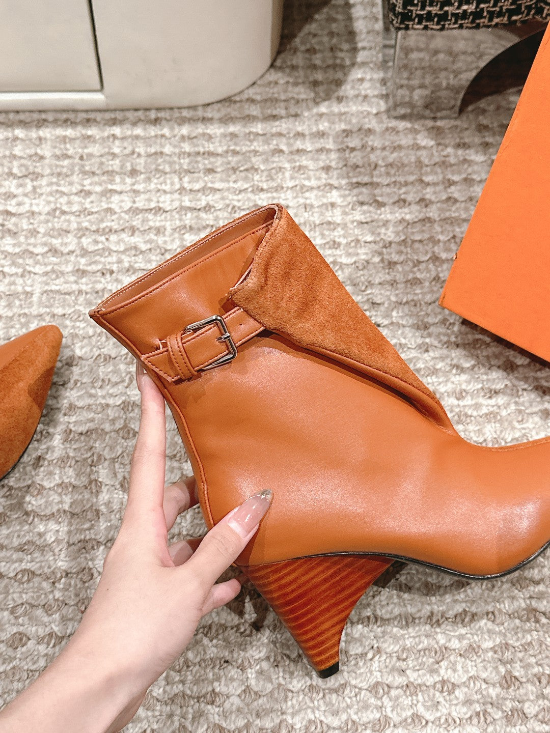 HILONA 6 CM ANKLE BOOTS IN BRONZE BROWN CALFSKIN AND SUEDE - 39