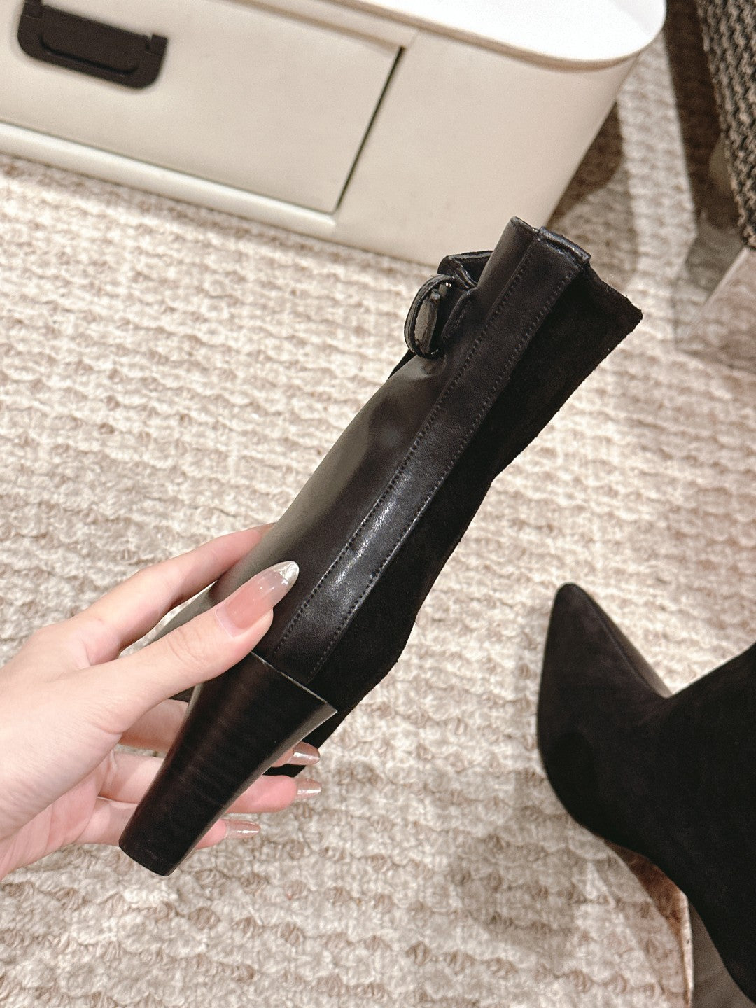 HILONA 6 CM ANKLE BOOTS IN BLACK CALFSKIN AND SUEDE - 39