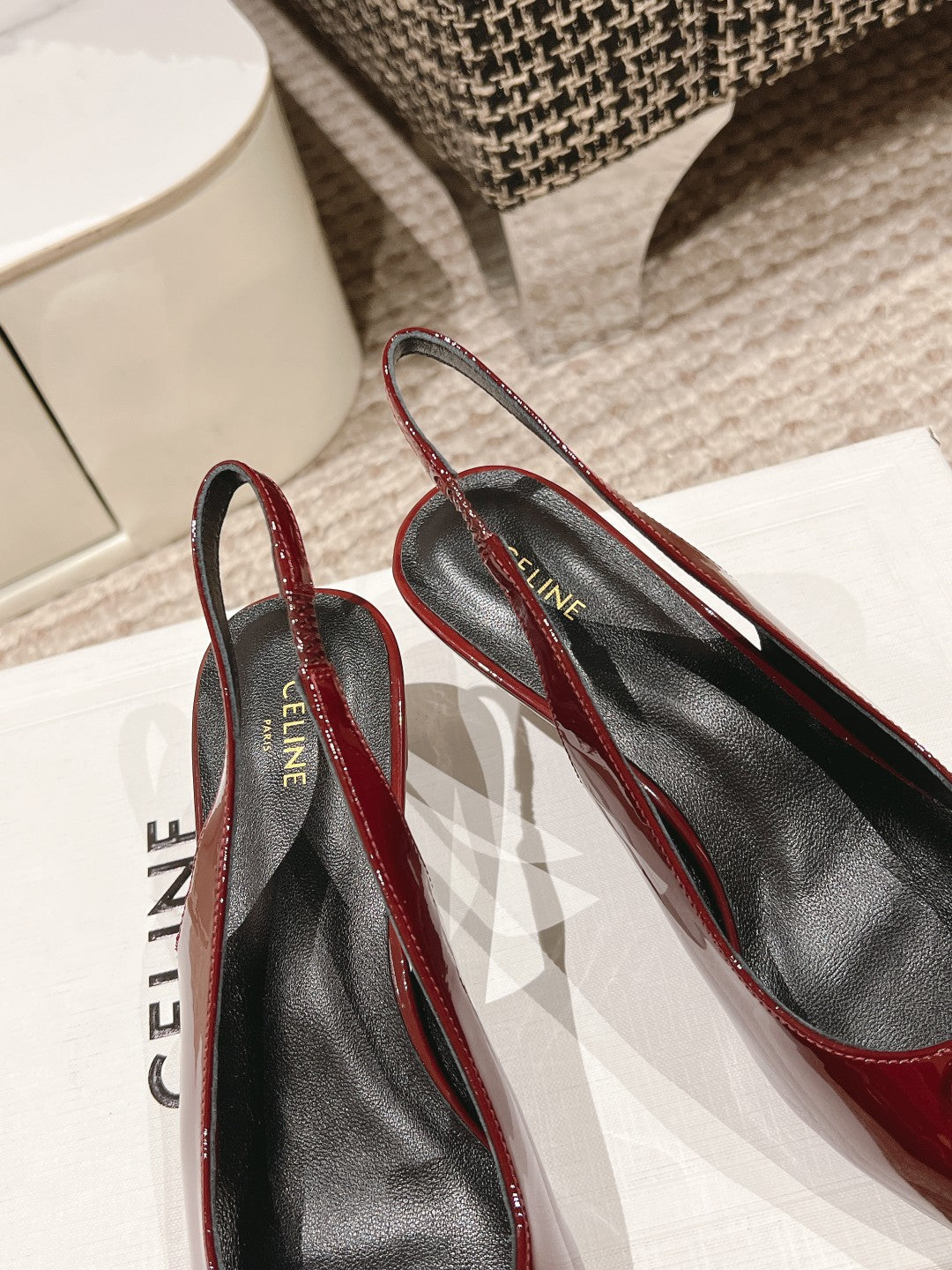 HIGH SLINGBACKS 5 CM IN RUBY RED PATENT CALFSKIN - 35